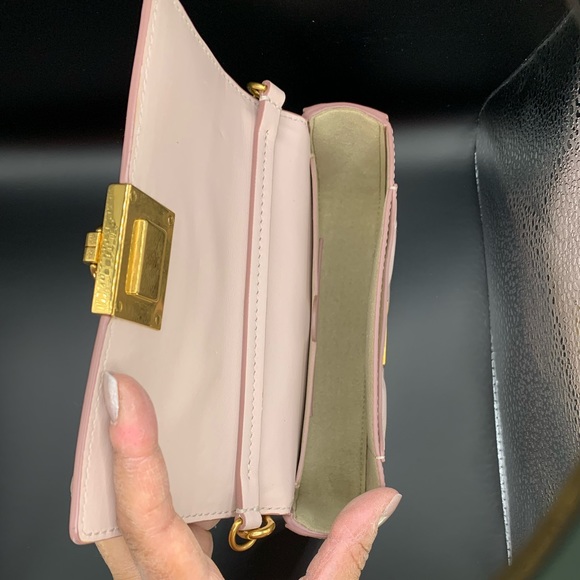 Authentic Givenchy Goatskin Quilted GV3 Mini Pocket Convertible Bag Pink - Picture 6 of 8